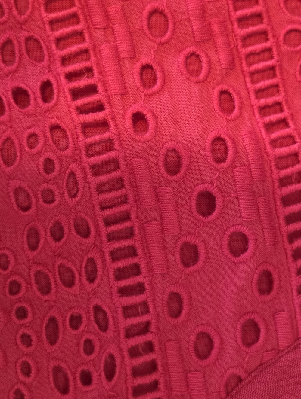 Nurture by Westbound XL Red Embroidered Eyelet Button Front Top❣️ - Picture 3 of 6